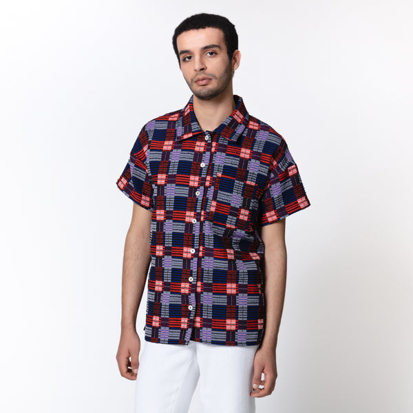 INGRID purple and orange jacquard camp shirt made of cotton and viscose for comfortable family dinners Dorilou. 
INGRID is a genderless style, available in plus size and also designed for curvy figures.